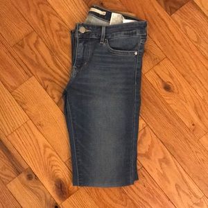 Levi 711 Skinny Jeans